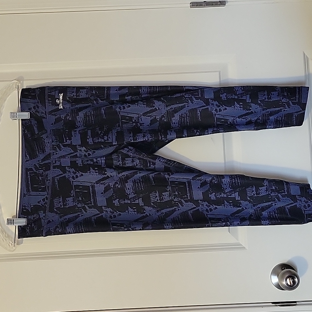Spalding capri spandex